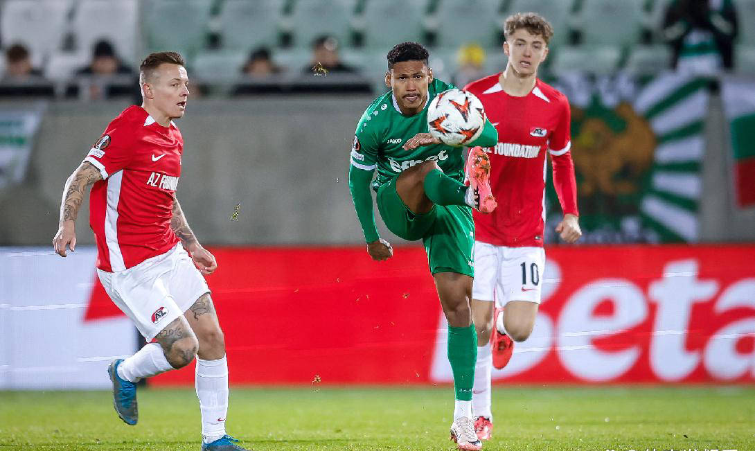 亿德体育官方在线登入关于欧联加时末段再迎强敌，上海久事调整名单，主帅态度：目标明确，控场能力受关注的信息