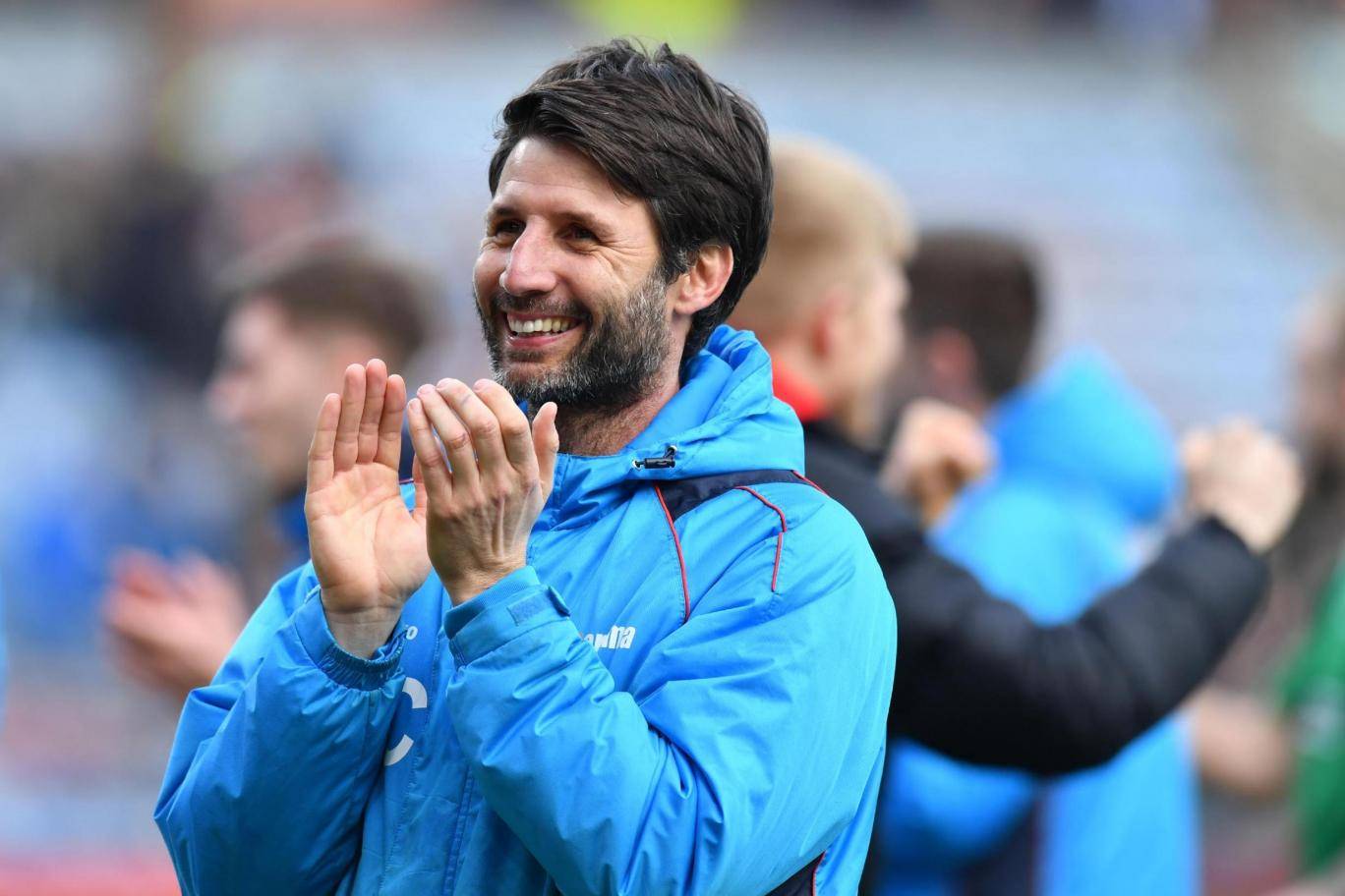 亿德体育官方app下载印第安纳步行者围绕欧冠绝杀压哨风云突变西汉姆国际比赛日迎来里程碑，网友：底特律活塞篮板制胜备战欧篮联的简单介绍